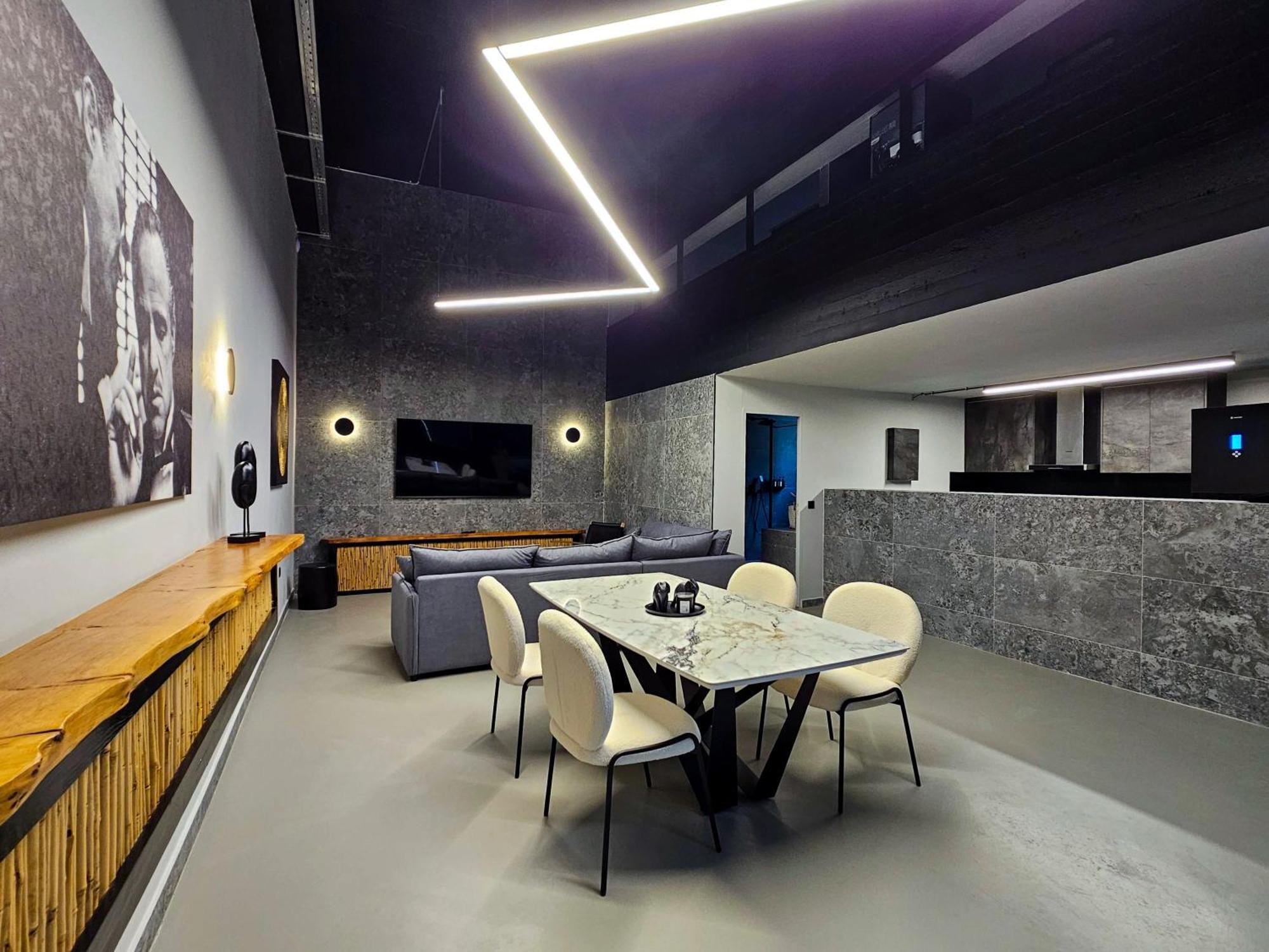 Appartamento Industrial Loft Tríkala Esterno foto
